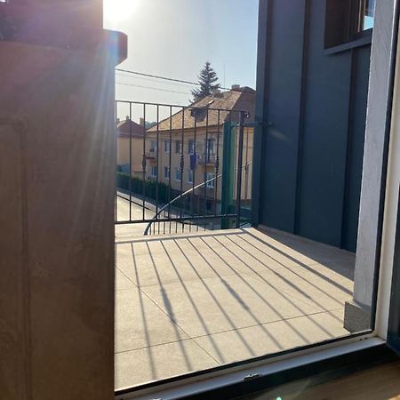 Empero Apartments Bardejov 1 المظهر الخارجي الصورة